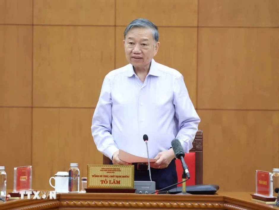 Kiểm soát chặt chẽ hoạt động kinh tế để phòng ngừa xung đột giữa lợi ích công và lợi ích riêng Kiểm soát chặt chẽ hoạt động kinh tế để phòng ngừa xung đột giữa lợi ích công và lợi ích riêng
