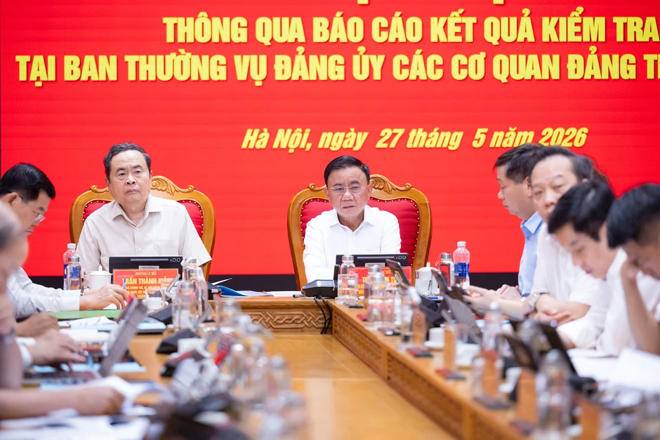 Kiểm tra, đánh giá cán bộ phải thực chất, tránh hình thức, nể nang, cào bằng Kiểm tra, đánh giá cán bộ phải thực chất, tránh hình thức, nể nang, cào bằng