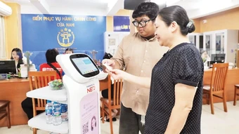 Kiểm tra, giám sát việc ban hành quyết định hành chính