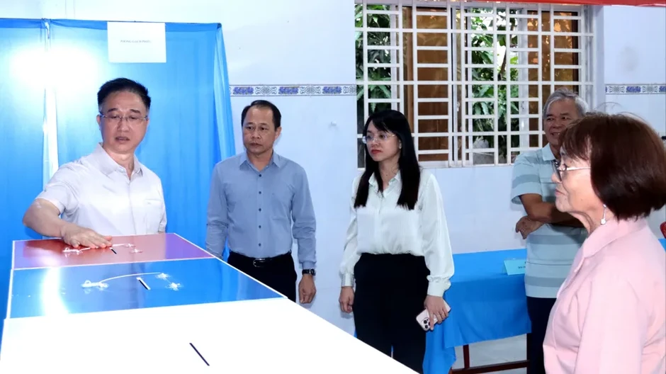 Kiểm tra việc vận hành thử quy trình bầu cử Kiểm tra việc vận hành thử quy trình bầu cử