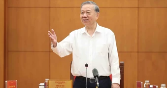 Kiên quyết đẩy mạnh chống "giặc nội xâm"