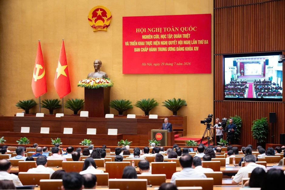 Kiên quyết loại bỏ tư tưởng 'thuận cán bộ, khổ Nhân dân' Kiên quyết loại bỏ tư tưởng 'thuận cán bộ, khổ Nhân dân'