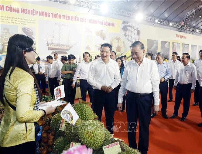 Kiến tạo mô hình tăng trưởng mới, đưa Đồng Nai vượt giới hạn trung tâm công nghiệp truyền thống Kiến tạo mô hình tăng trưởng mới, đưa Đồng Nai vượt giới hạn trung tâm công nghiệp truyền thống