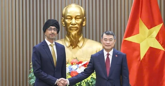 Kinh tế tiếp tục là trụ cột quan trọng trong quan hệ Việt Nam - Singapore