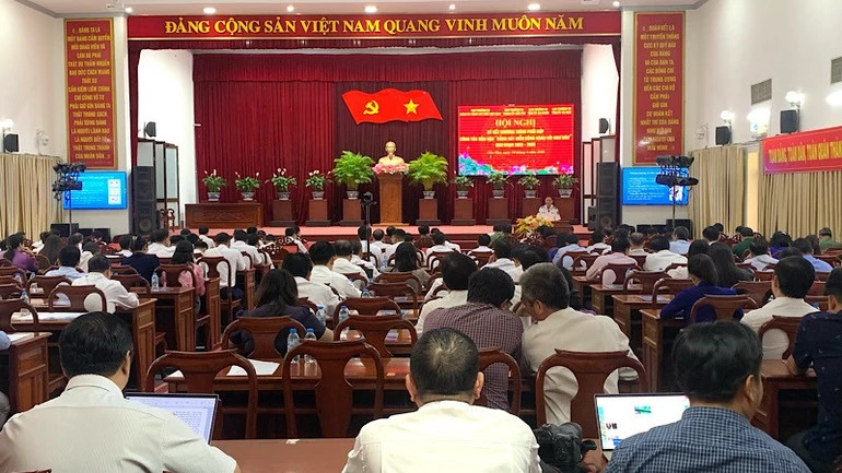 Ký kết chương trình “Cảnh sát biển đồng hành với ngư dân” giai đoạn 2025-2030 Ký kết chương trình “Cảnh sát biển đồng hành với ngư dân” giai đoạn 2025-2030