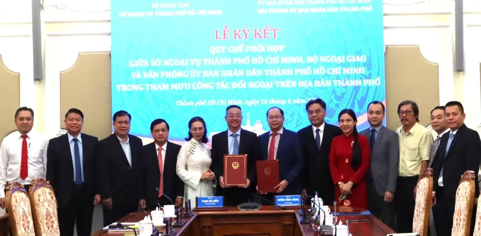 Ký kết quy chế phối hợp tham mưu công tác đối ngoại tại TPHCM Ký kết quy chế phối hợp tham mưu công tác đối ngoại tại TPHCM