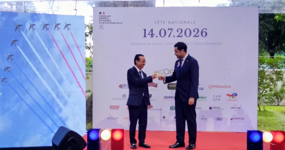 Kỷ niệm 237 năm Quốc khánh Pháp Kỷ niệm 237 năm Quốc khánh Pháp