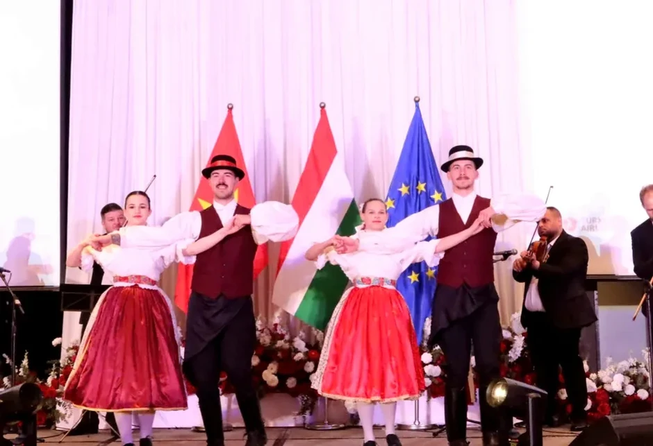 Kỷ niệm 76 năm thiết lập quan hệ ngoại giao Việt Nam - Hungary