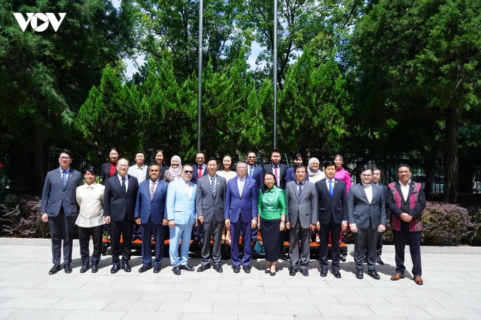 Kỷ niệm Ngày ASEAN tại Bắc Kinh: Củng cố đoàn kết, mở rộng hợp tác Kỷ niệm Ngày ASEAN tại Bắc Kinh: Củng cố đoàn kết, mở rộng hợp tác