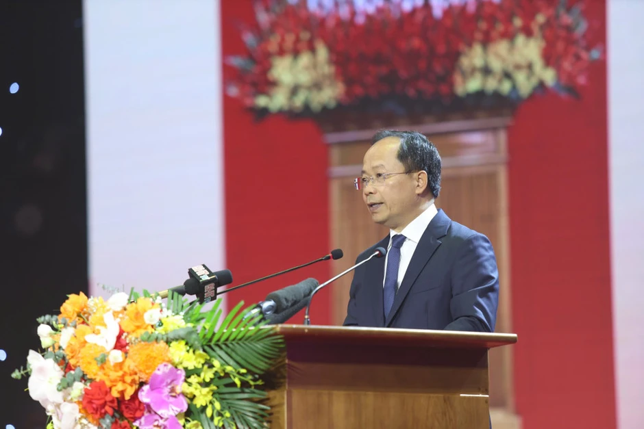 Kỷ niệm trọng thể 120 năm Ngày sinh Tổng Bí thư Hà Huy Tập Kỷ niệm trọng thể 120 năm Ngày sinh Tổng Bí thư Hà Huy Tập