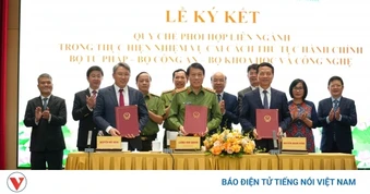 Ký Quy chế phối hợp liên ngành: Tăng tốc cải cách thủ tục hành chính