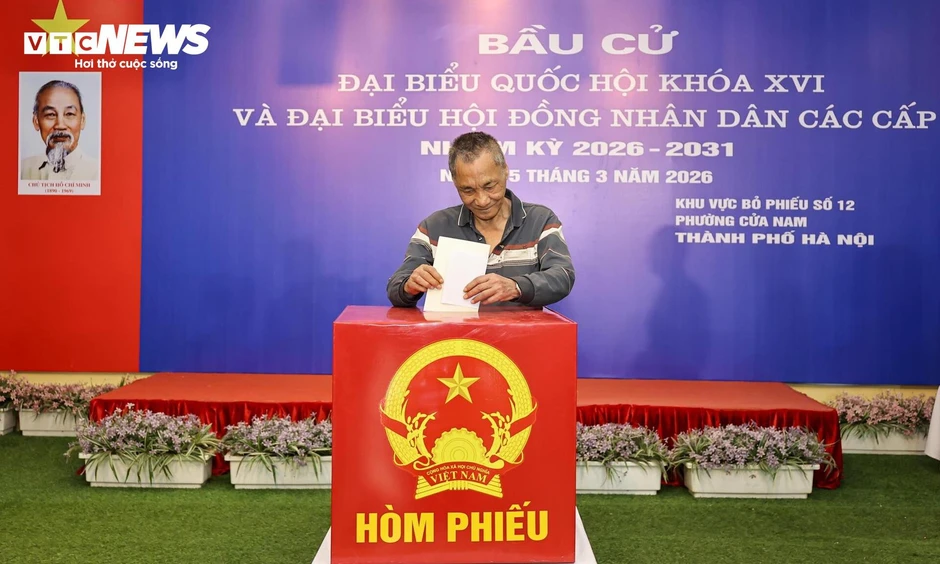 Lá phiếu gửi gắm niềm tin và khát vọng phát triển của đất nước Lá phiếu gửi gắm niềm tin và khát vọng phát triển của đất nước