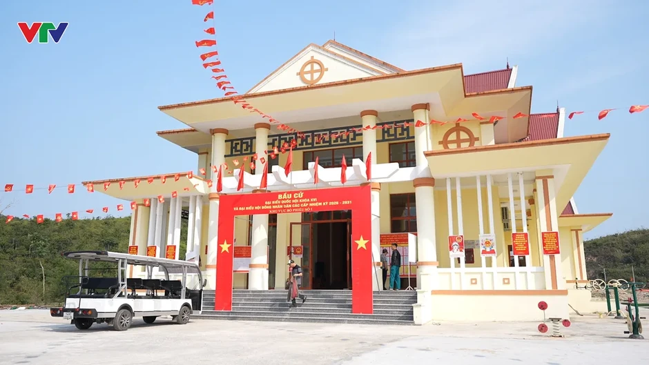 Lá phiếu nơi đầu sóng Lá phiếu nơi đầu sóng