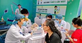 Lạc lõng những luận điệu đánh tráo khái niệm