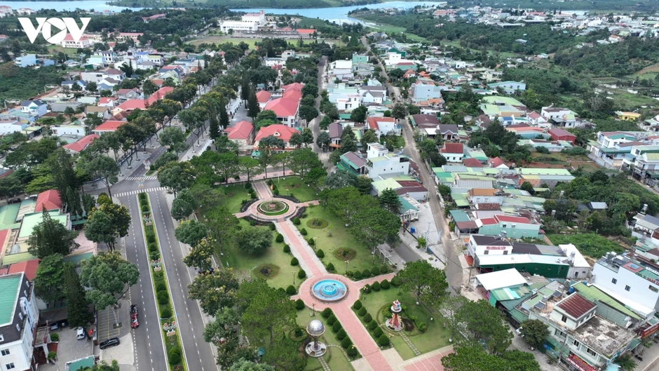 Lâm Đồng khẩn trương sắp xếp thôn, tổ dân phố