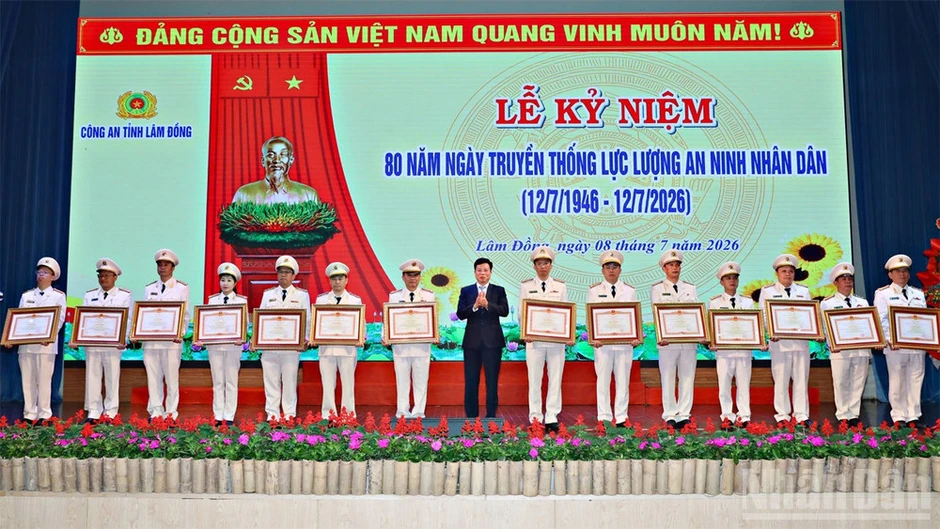 Lâm Đồng: Kỷ niệm 80 năm Ngày truyền thống lực lượng An ninh nhân dân Lâm Đồng: Kỷ niệm 80 năm Ngày truyền thống lực lượng An ninh nhân dân