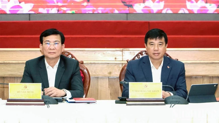 Lâm Đồng thông qua nhiều chủ trương, dự án quan trọng tạo động lực thúc đẩy kinh tế-xã hội Lâm Đồng thông qua nhiều chủ trương, dự án quan trọng tạo động lực thúc đẩy kinh tế-xã hội