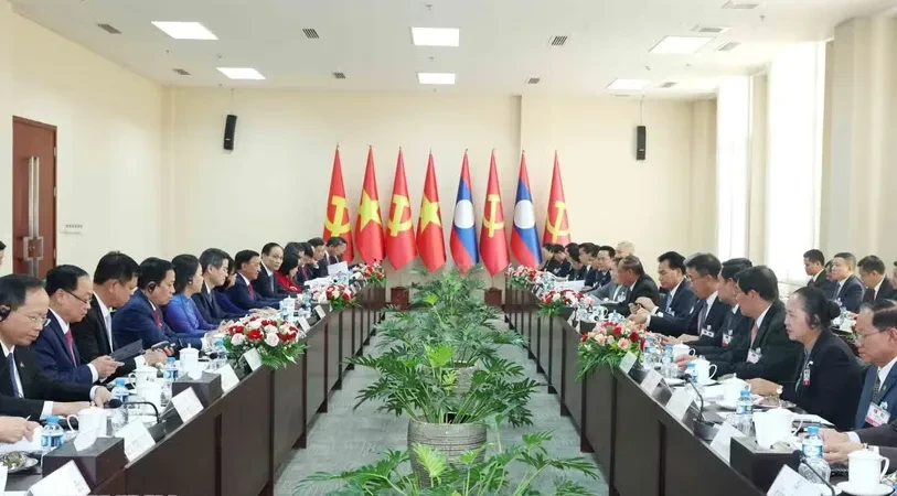 Làm sâu sắc hơn nữa nội hàm “gắn kết chiến lược” trong quan hệ Việt Nam-Lào Làm sâu sắc hơn nữa nội hàm “gắn kết chiến lược” trong quan hệ Việt Nam-Lào