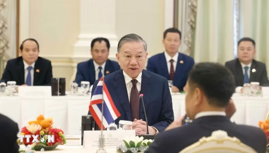 Làm sâu sắc hơn nữa quan hệ Đối tác Chiến lược toàn diện Việt Nam - Thái Lan Làm sâu sắc hơn nữa quan hệ Đối tác Chiến lược toàn diện Việt Nam - Thái Lan