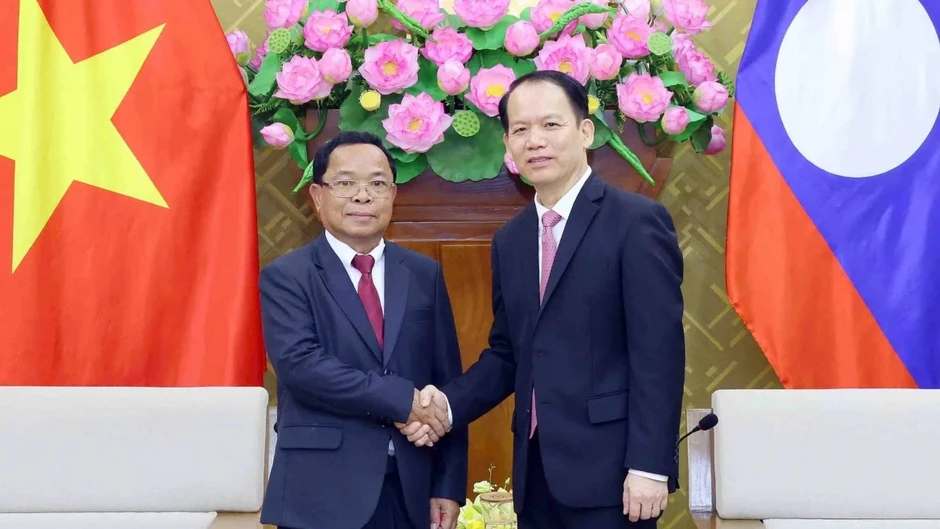Làm sâu sắc hơn quan hệ hợp tác tư pháp Việt Nam - Lào Làm sâu sắc hơn quan hệ hợp tác tư pháp Việt Nam - Lào
