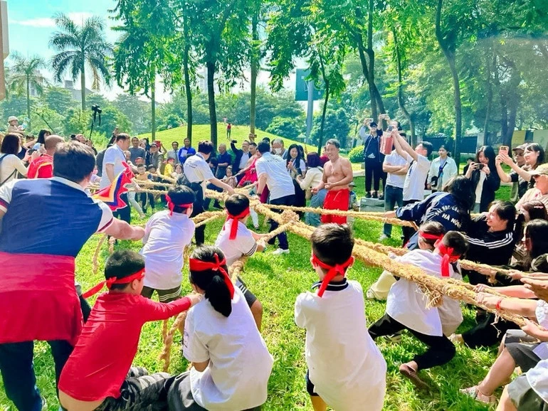 Lan tỏa giá trị nghiên cứu khoa học về phát triển văn hóa Việt Nam Lan tỏa giá trị nghiên cứu khoa học về phát triển văn hóa Việt Nam