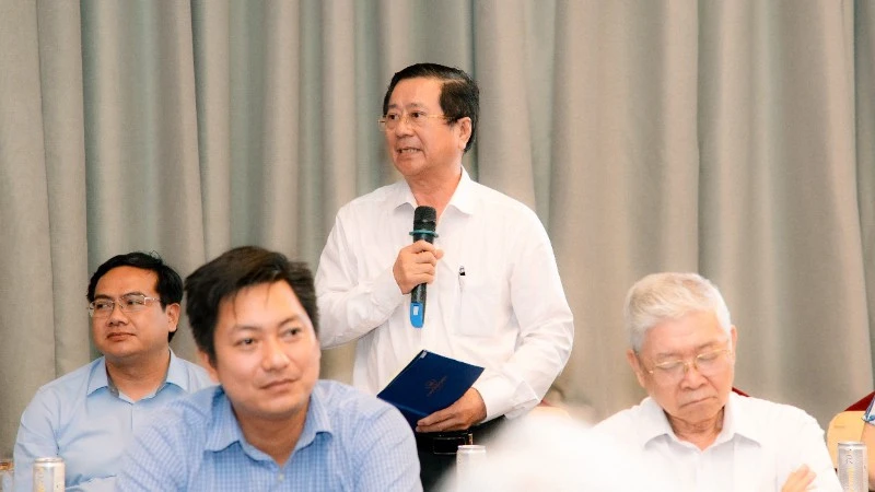 Lan tỏa hình ảnh Thành phố Hồ Chí Minh năng động, sáng tạo, nghĩa tình và luôn vì cả nước, cùng cả nước Lan tỏa hình ảnh Thành phố Hồ Chí Minh năng động, sáng tạo, nghĩa tình và luôn vì cả nước, cùng cả nước
