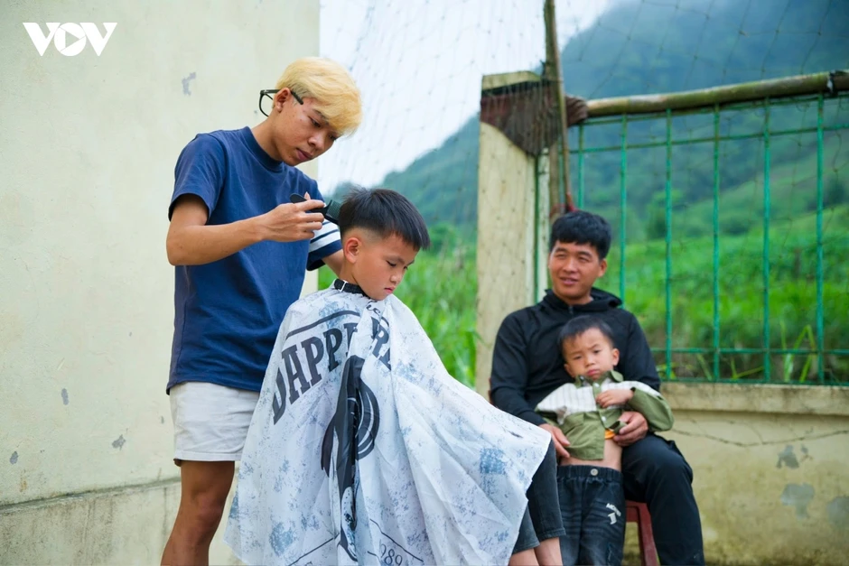 Lan tỏa yêu thương tới trẻ em vùng cao Thái Nguyên Lan tỏa yêu thương tới trẻ em vùng cao Thái Nguyên