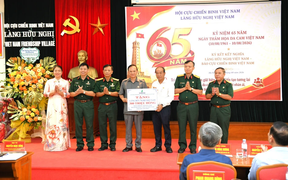 Làng Hữu nghị Việt Nam kỷ niệm 65 năm thảm họa da cam, ký kết nghĩa với Báo Cựu chiến binh Việt Nam Làng Hữu nghị Việt Nam kỷ niệm 65 năm thảm họa da cam, ký kết nghĩa với Báo Cựu chiến binh Việt Nam