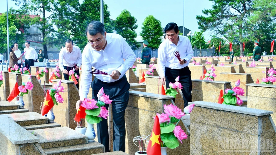 Lạng Sơn cần cập nhật kịch bản tăng trưởng, chú trọng phát triển kinh tế cửa khẩu Lạng Sơn cần cập nhật kịch bản tăng trưởng, chú trọng phát triển kinh tế cửa khẩu