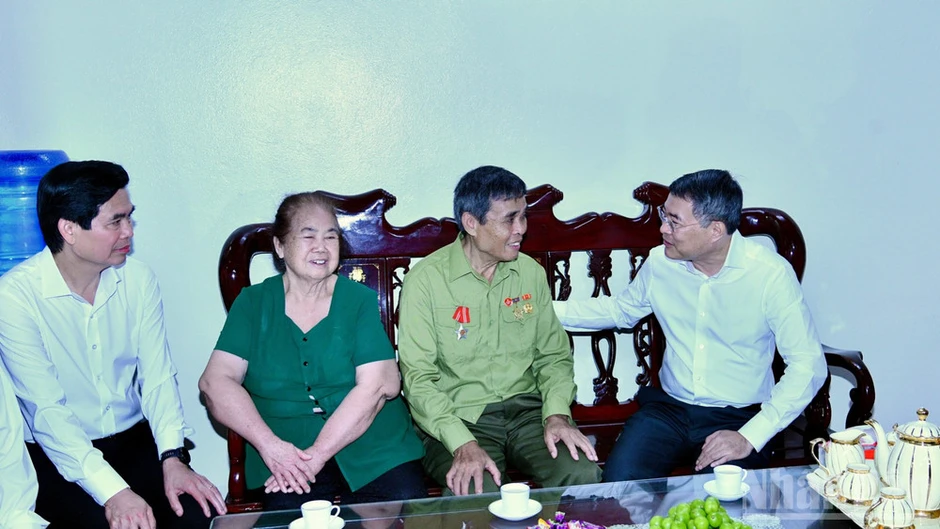 Lạng Sơn cần cập nhật kịch bản tăng trưởng, chú trọng phát triển kinh tế cửa khẩu Lạng Sơn cần cập nhật kịch bản tăng trưởng, chú trọng phát triển kinh tế cửa khẩu