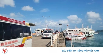 Lãnh đạo cấp cao Việt Nam gửi điện chia buồn tới Ấn Độ