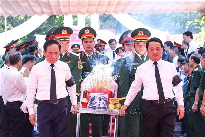 Lãnh đạo Đảng, Nhà nước dâng hương, dự lễ truy điệu các Anh hùng liệt sĩ Lãnh đạo Đảng, Nhà nước dâng hương, dự lễ truy điệu các Anh hùng liệt sĩ