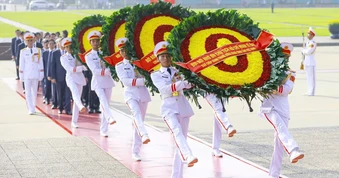 Lãnh đạo Đảng, Nhà nước dâng hương tưởng niệm các Anh hùng liệt sĩ và viếng Chủ tịch Hồ Chí Minh