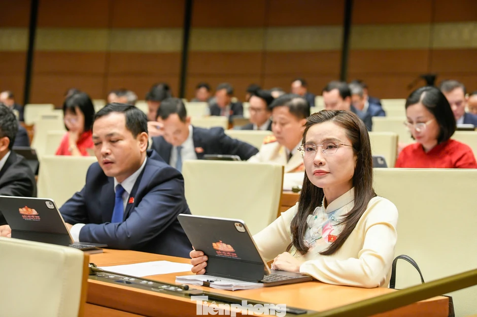 Lãnh đạo Đảng, Nhà nước dự Kỳ họp không thường lệ thứ Nhất, Quốc hội khóa XVI Lãnh đạo Đảng, Nhà nước dự Kỳ họp không thường lệ thứ Nhất, Quốc hội khóa XVI