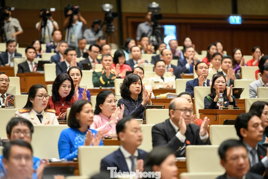 Lãnh đạo Đảng, Nhà nước dự Kỳ họp không thường lệ thứ Nhất, Quốc hội khóa XVI Lãnh đạo Đảng, Nhà nước dự Kỳ họp không thường lệ thứ Nhất, Quốc hội khóa XVI