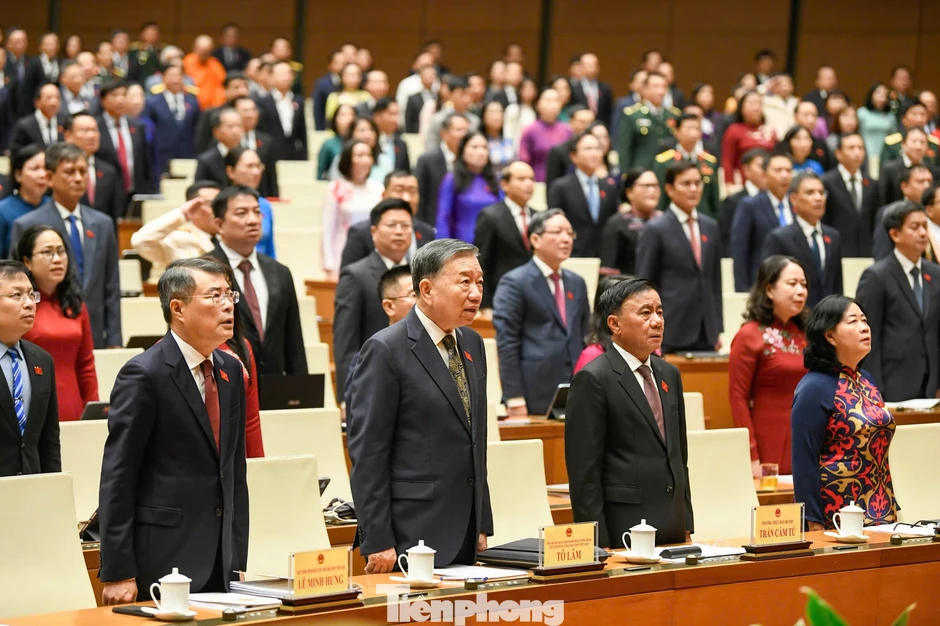 Lãnh đạo Đảng, Nhà nước dự Kỳ họp không thường lệ thứ Nhất, Quốc hội khóa XVI Lãnh đạo Đảng, Nhà nước dự Kỳ họp không thường lệ thứ Nhất, Quốc hội khóa XVI