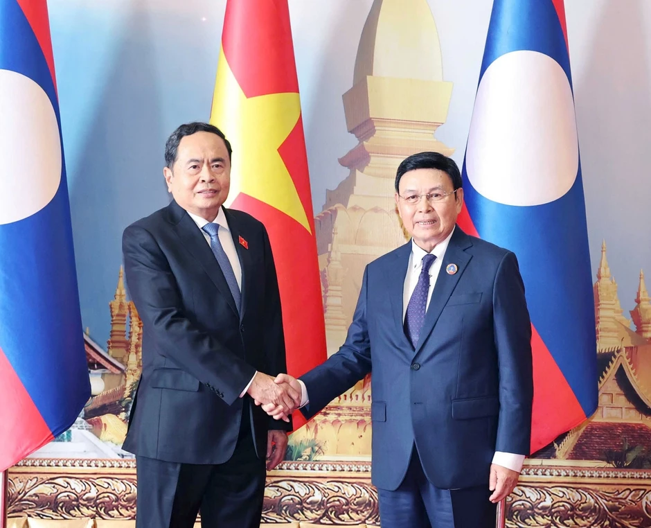 Lãnh đạo Nghị viện Lào, Trung Quốc, Campuchia chúc mừng Chủ tịch Quốc hội Lãnh đạo Nghị viện Lào, Trung Quốc, Campuchia chúc mừng Chủ tịch Quốc hội