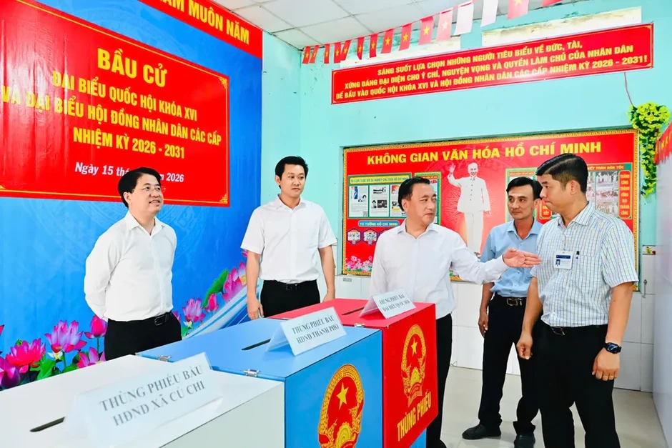 Lãnh đạo TPHCM kiểm tra công tác chuẩn bị bầu cử tại các xã Nhuận Đức, Phú Hòa Đông và Củ Chi. Lãnh đạo TPHCM kiểm tra công tác chuẩn bị bầu cử tại các xã Nhuận Đức, Phú Hòa Đông và Củ Chi.