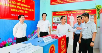 Lãnh đạo TPHCM kiểm tra công tác chuẩn bị bầu cử tại các xã Nhuận Đức, Phú Hòa Đông và Củ Chi.