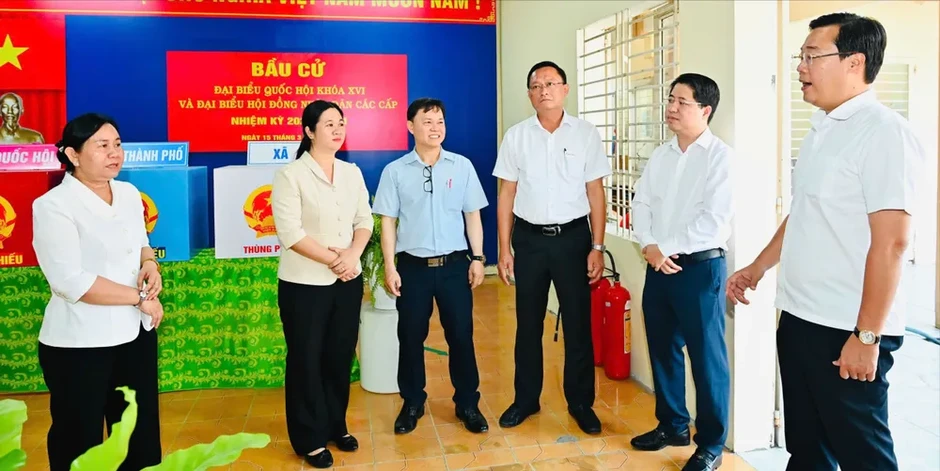 Lãnh đạo TPHCM kiểm tra công tác chuẩn bị bầu cử tại các xã Xuân Thới Sơn, Hóc Môn và Đông Thạnh Lãnh đạo TPHCM kiểm tra công tác chuẩn bị bầu cử tại các xã Xuân Thới Sơn, Hóc Môn và Đông Thạnh