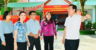 Lãnh đạo TPHCM kiểm tra công tác chuẩn bị bầu cử tại các xã Xuân Thới Sơn, Hóc Môn và Đông Thạnh