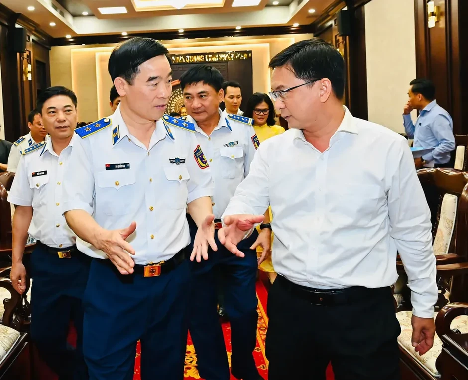 Lãnh đạo TPHCM tiếp Đoàn công tác Bộ Tư lệnh Cảnh sát biển Việt Nam Lãnh đạo TPHCM tiếp Đoàn công tác Bộ Tư lệnh Cảnh sát biển Việt Nam