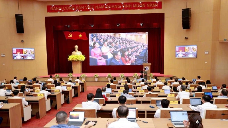 Lào Cai sơ kết một năm vận hành mô hình chính quyền địa phương 2 cấp Lào Cai sơ kết một năm vận hành mô hình chính quyền địa phương 2 cấp