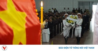 Lào tri ân sự hy sinh của quân tình nguyện và chuyên gia Việt Nam