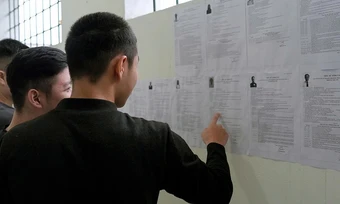 Lập điểm bầu cử cho người bị tạm giữ, tạm giam - Báo TinVina