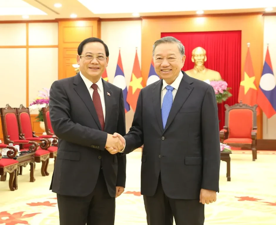 Lấy hiệu quả thực chất, lợi ích của nhân dân Việt Nam - Lào làm thước đo cao nhất