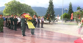 Lấy mẫu sinh phẩm xác định danh tính 97 hài cốt liệt sĩ tại Nghĩa trang Liệt sĩ xã Krông Bông