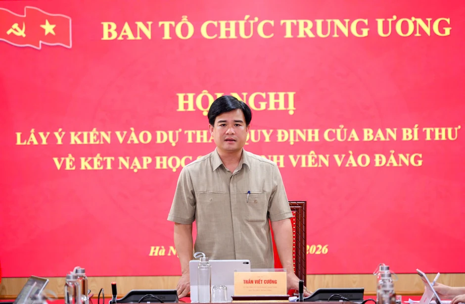 Lấy ý kiến vào dự thảo Quy định của Ban Bí thư về kết nạp học sinh, sinh viên vào Đảng Lấy ý kiến vào dự thảo Quy định của Ban Bí thư về kết nạp học sinh, sinh viên vào Đảng