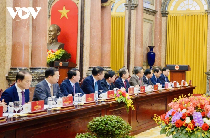Lễ bàn giao các nhiệm vụ của Chủ tịch nước tới Tổng Bí thư, Chủ tịch nước Tô Lâm Lễ bàn giao các nhiệm vụ của Chủ tịch nước tới Tổng Bí thư, Chủ tịch nước Tô Lâm