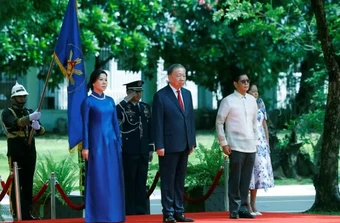 Lễ đón Tổng Bí thư, Chủ tịch nước Tô Lâm và Phu nhân tại Philippines